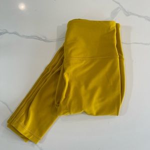 Athleta Ultra Hire Rise Elation Tight-Size S